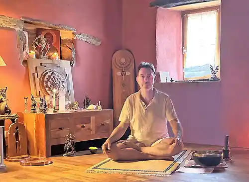 Yogi Denis, enseignant de Hatha Yoga traditionnel dans l'Hérault